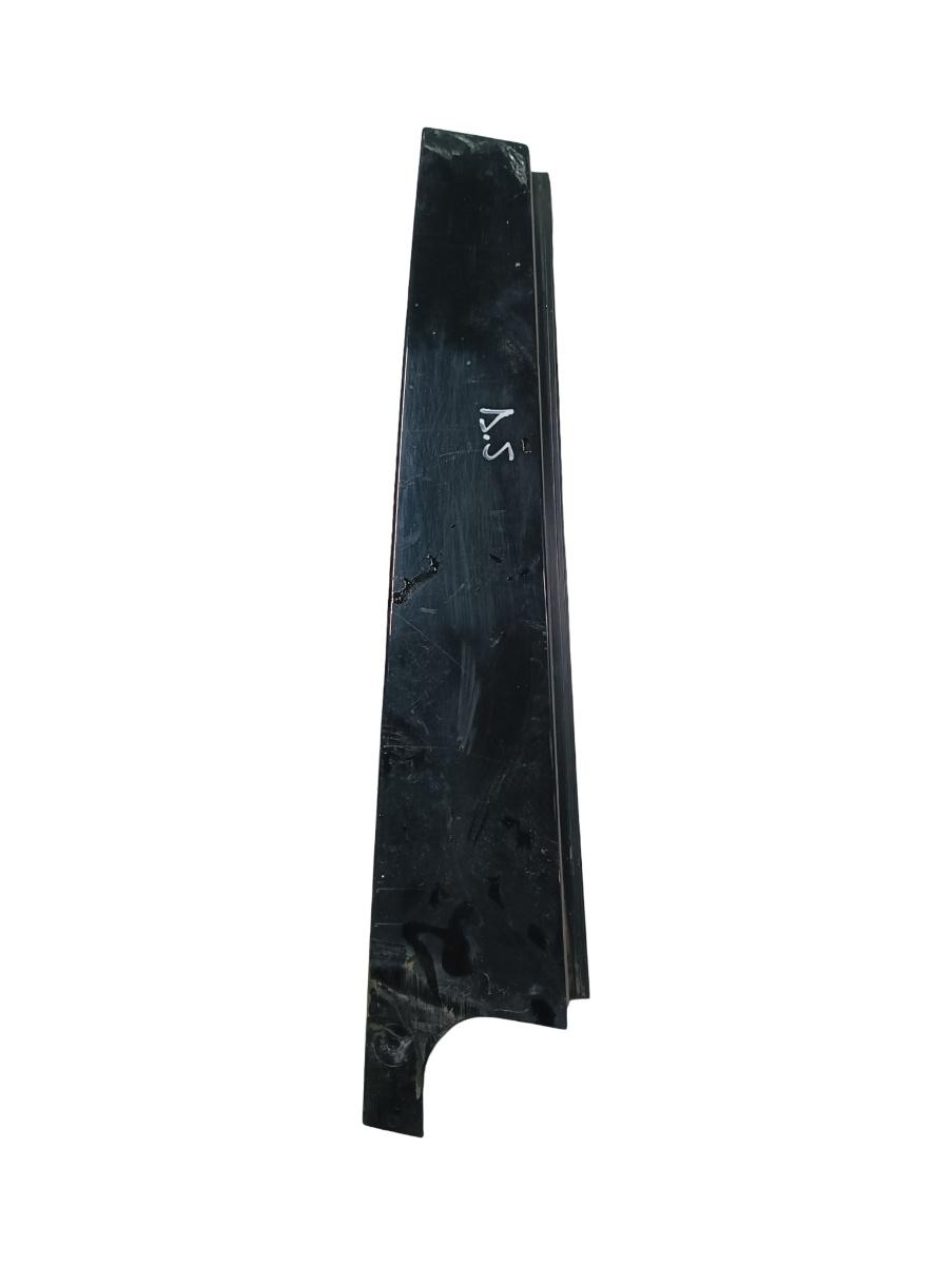 Ornamente stalp (B) (exterior) dreapta spate VOLKSWAGEN GOLF VII 5G1, BE1 2012 - > 5g6839902a