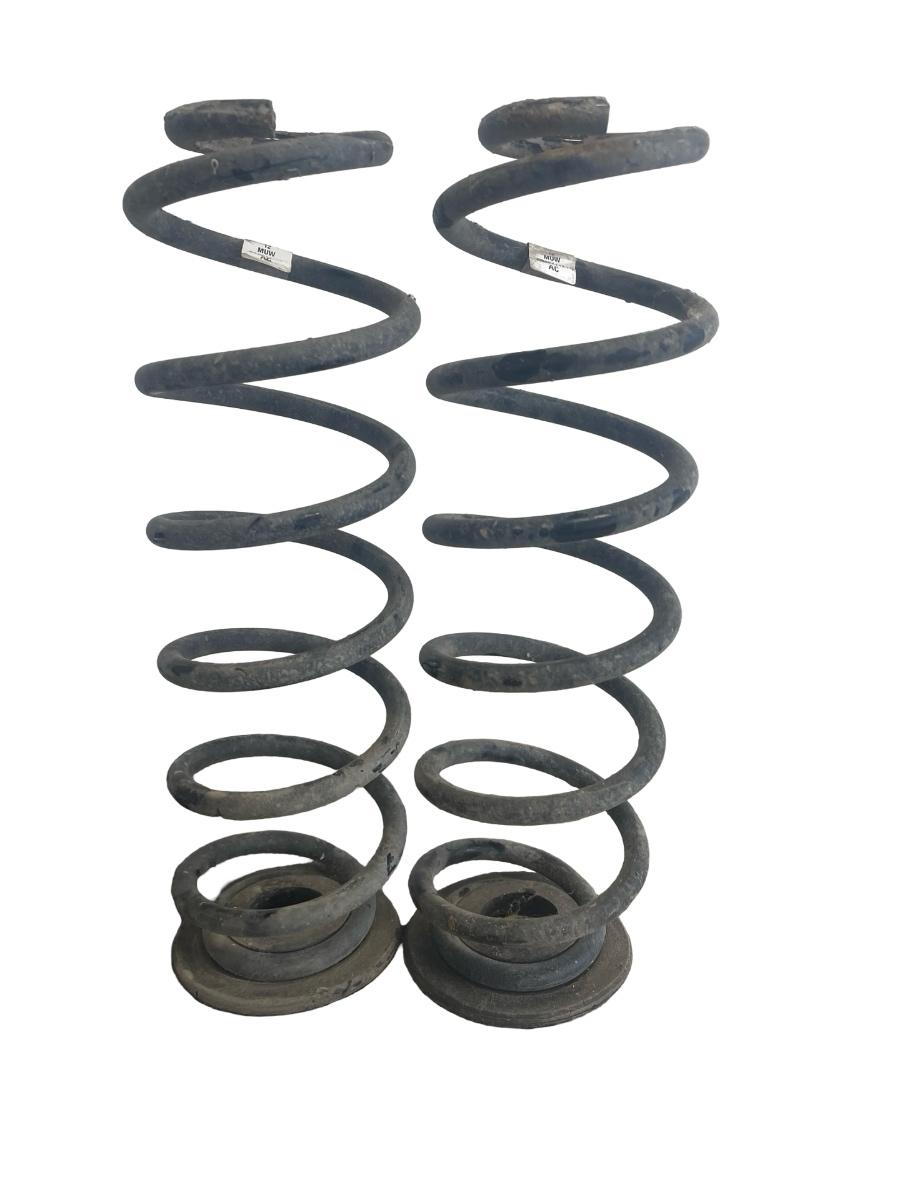 Set arcuri spate VOLKSWAGEN GOLF VII 5G1, BE1 2012 - > 1.2 TSI CJZB, CYVA 5Q0511121