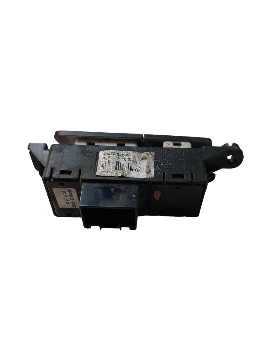 Comutator incalzire scaun HYUNDAI i40 VF 2012 - > – foto 2