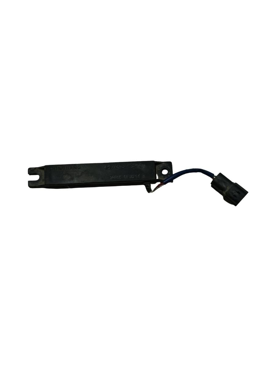 Antena GPS HYUNDAI i40 VF 2012 - > 954203v100