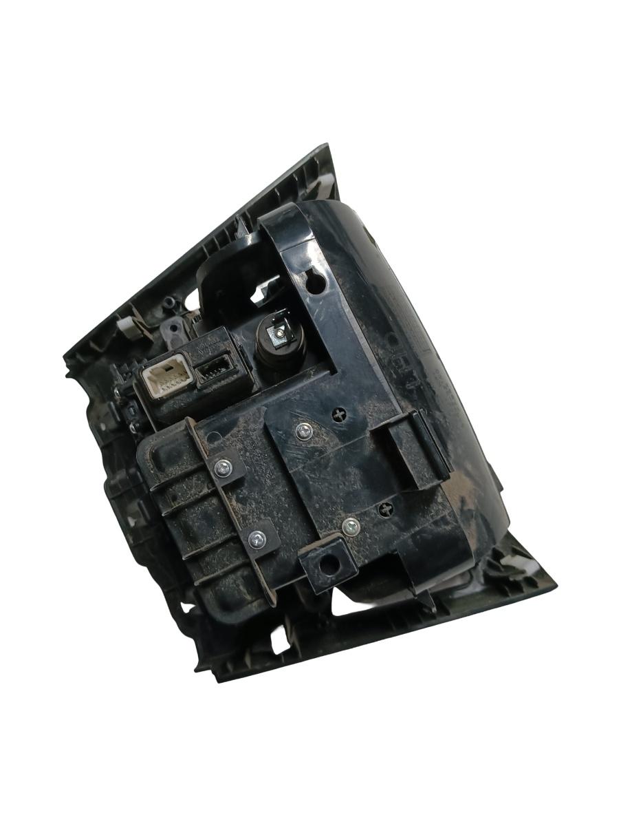 Compartiment/spatiu de depozitare panou de bord HYUNDAI i40 VF 2012 - > 846303z150 – foto 2