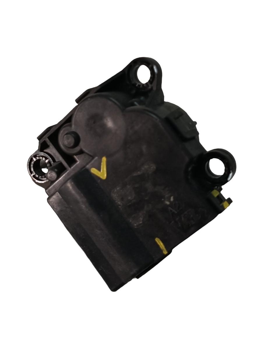 Actuator/motoras clapeta aer AC HYUNDAI ix20 JC 2010 - > – foto 2