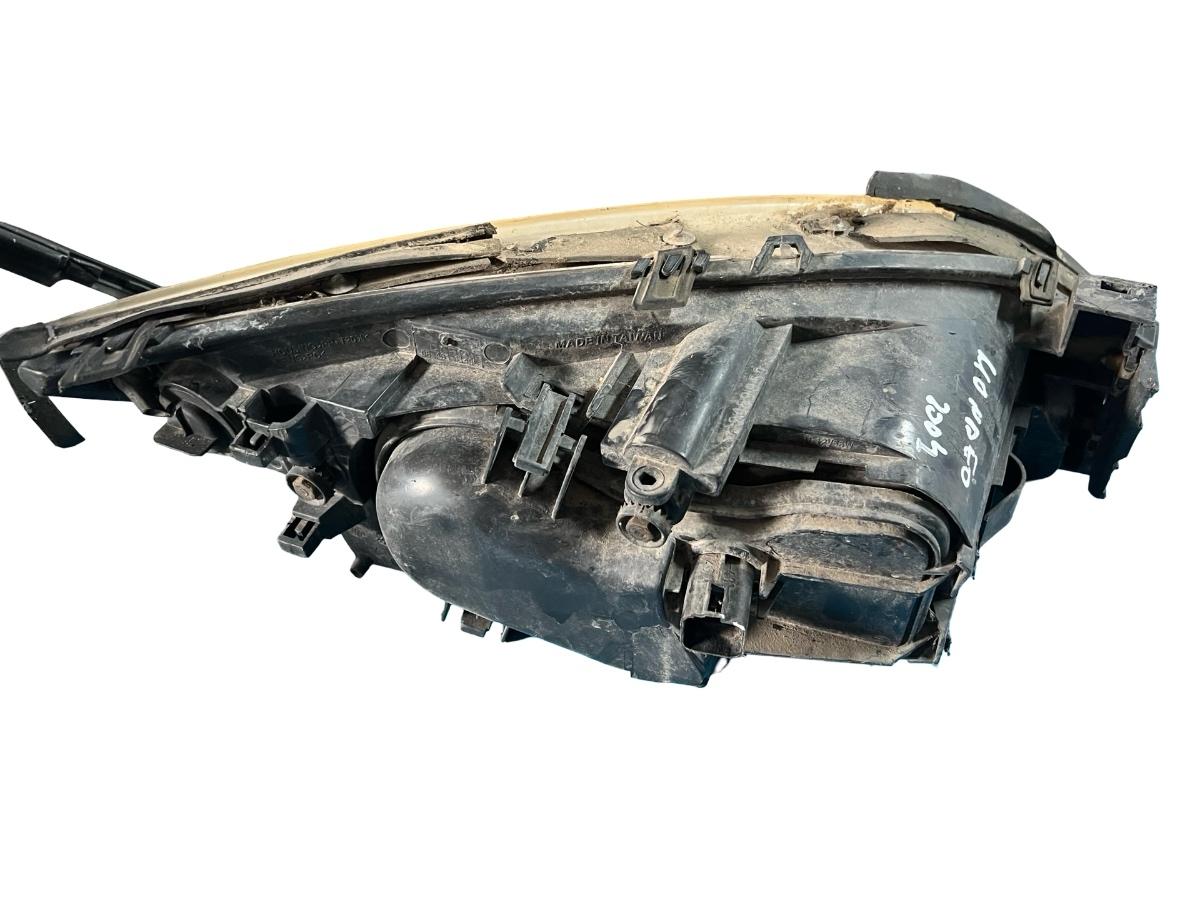 Far stanga FORD MONDEO III Saloon B4Y 2000 - 2007 – foto 3