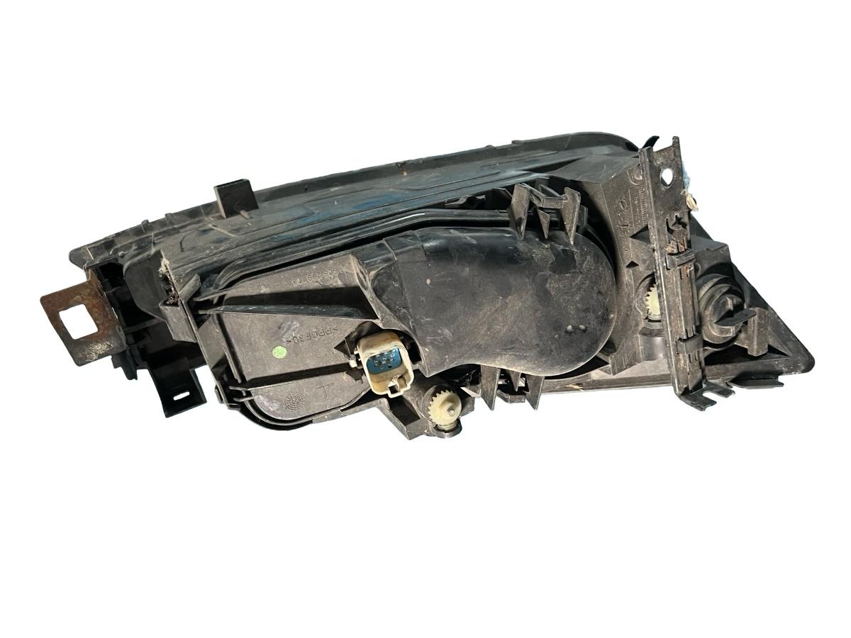 Far stanga FORD MONDEO III Saloon B4Y 2000 - 2007 – foto 5