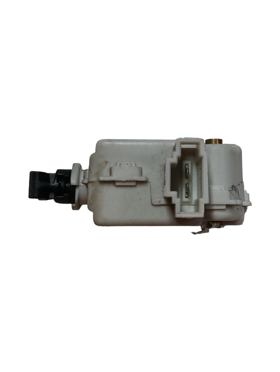 Motoras blocare usita rezervor combustibil VOLKSWAGEN GOLF IV Variant 1J5 1999 - 2006 3b5827061b – foto 2