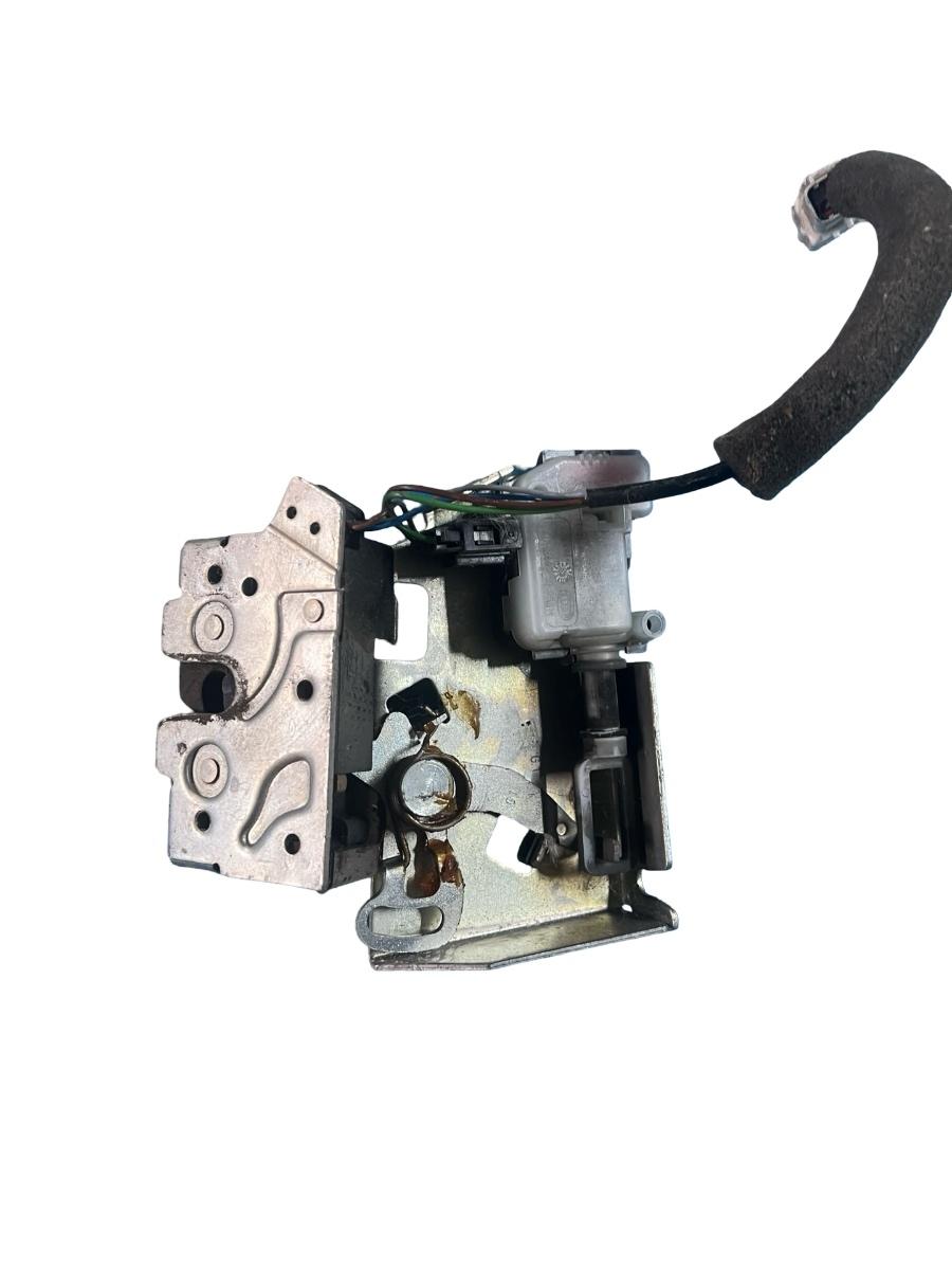 Broasca hayon/portbagaj FORD MONDEO III B5Y 2000 - 2007 – foto 2