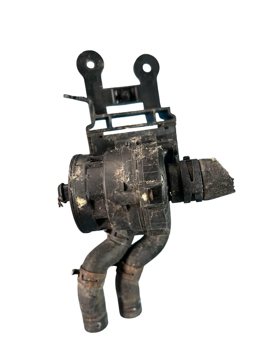 Pompa de apa/lichid de racire electrica auxiliara AUDI A6/S6 III Saloon 4F2, C6 2004 - 2011 3.2 FSI AUK, BKH