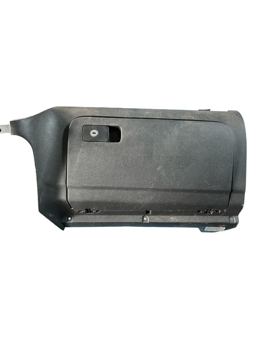 Torpedou VOLKSWAGEN GOLF VI 5K1 2008 - 2013