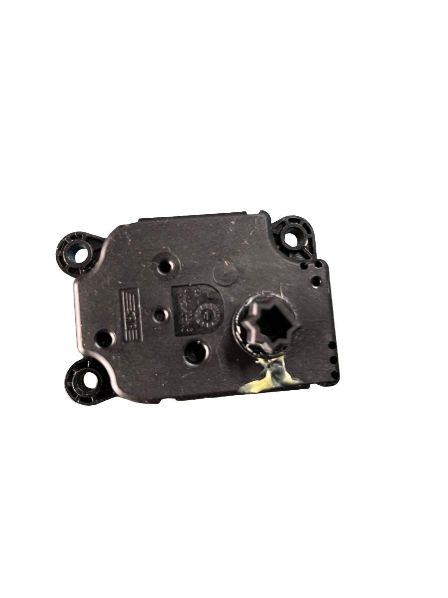 Actuator/motoras clapeta aer AC FORD C-MAX II DXA/CB7, DXA/CEU 2010 - >