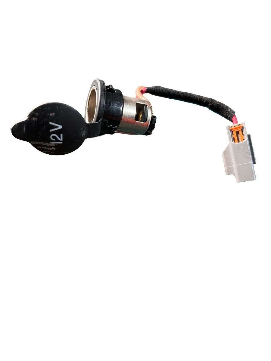 Priza 12 V (spate) FORD C-MAX II DXA/CB7, DXA/CEU 2010 - >