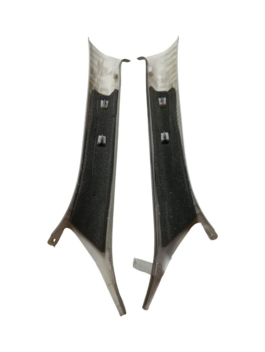 Alte elemente decorative praguri/stalpi VOLVO V40 525 2013 - 2015 – foto 2