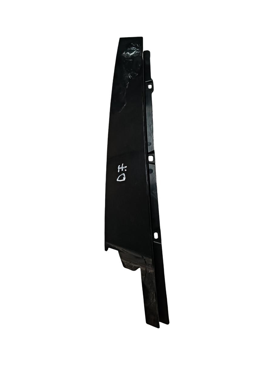Alte ornamente portiera fata dreapta fata VOLVO V40 525 2013 - 2015