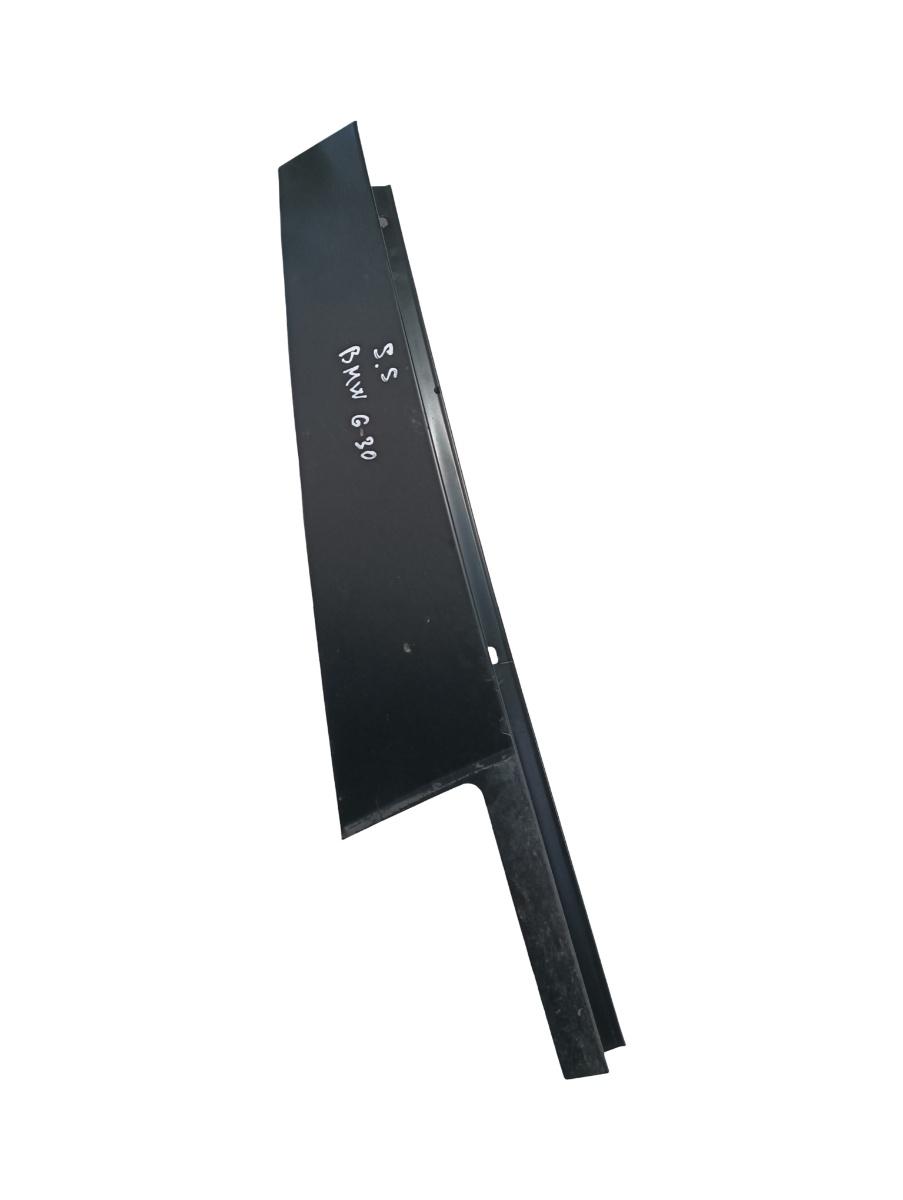 Alte ornamente portiera spate stanga spate BMW 5 G30, F90 2016 - >