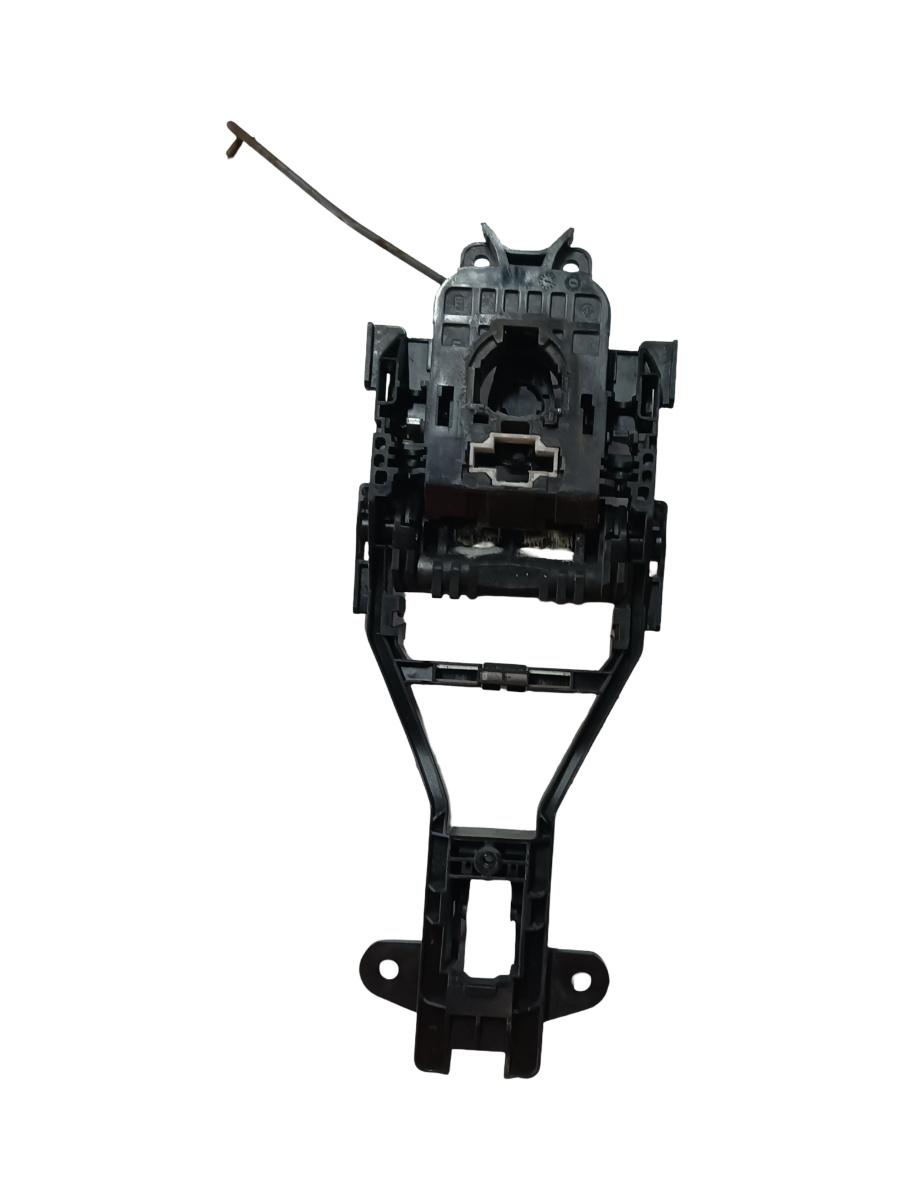Maner usa interior  stanga fata VOLVO V40 525 2013 - 2015