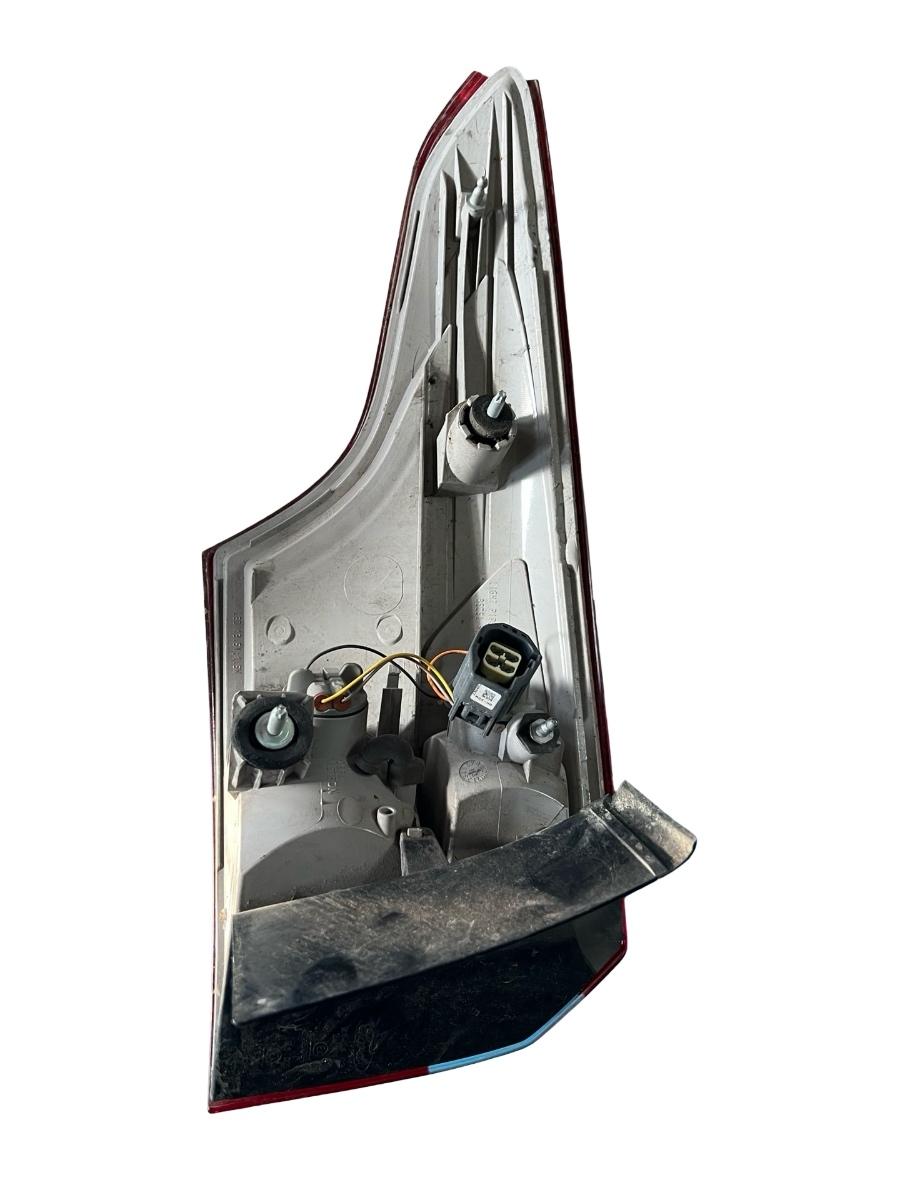 Lampa spate / Stop dreapta FORD FOCUS III Turnier 2010 - > – foto 4