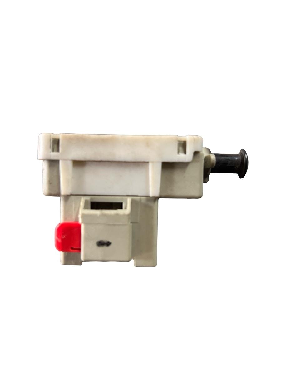 Comutator senzor pedala de frana JEEP CHEROKEE KJ 2001 - 2008