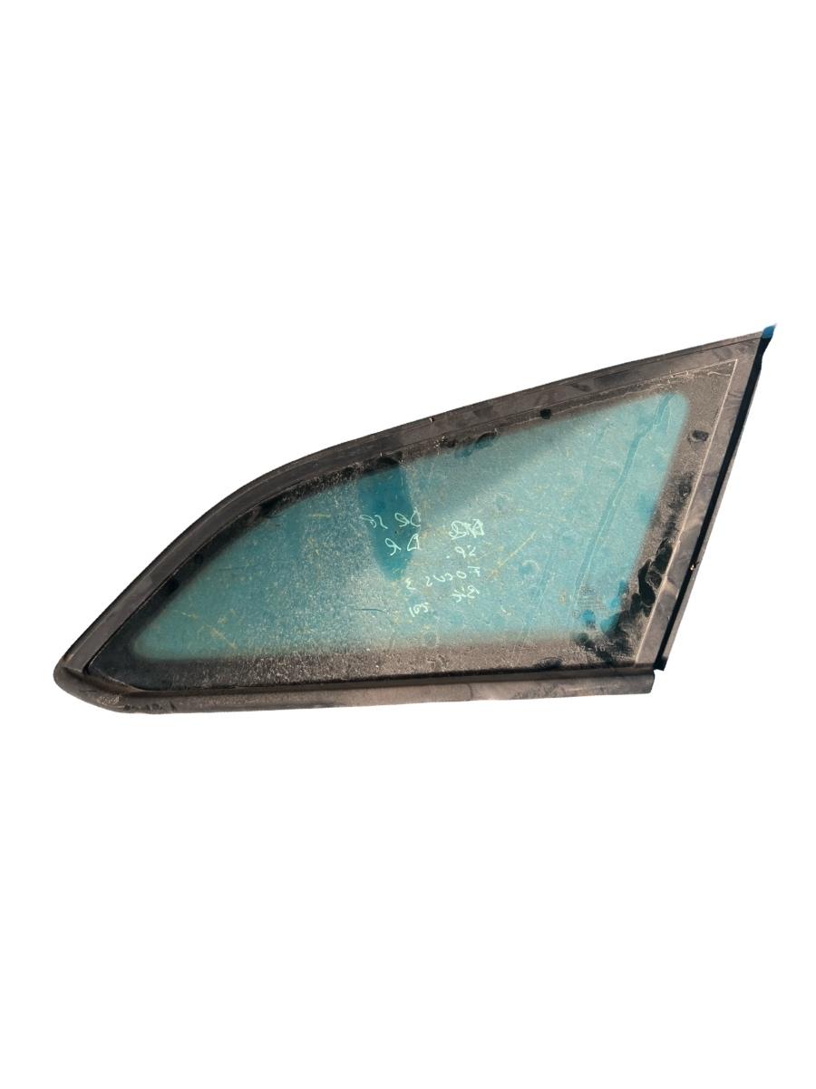 Geam lateral spate dreapta FORD FOCUS III Turnier 2010 - >