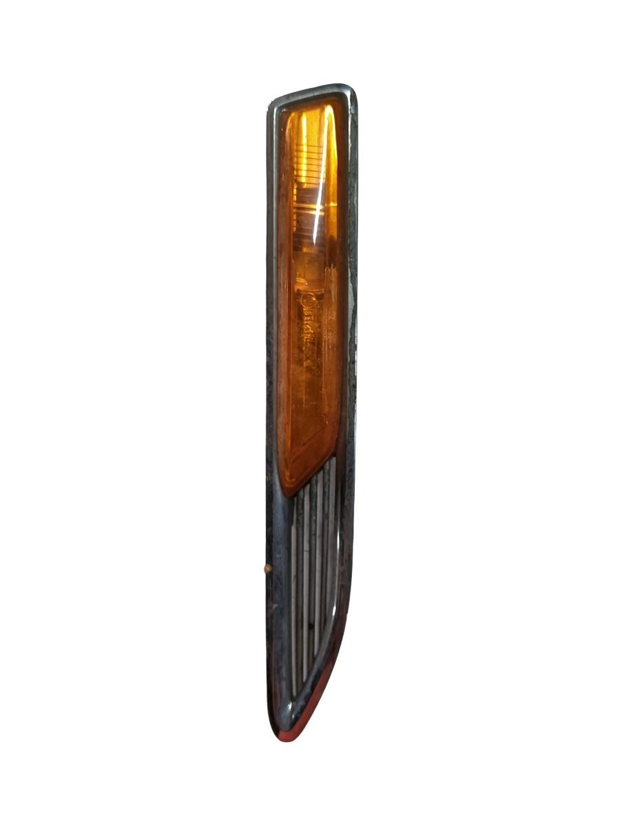 Lampa de semnalizare aripa fata FORD MONDEO IV BA7 2007 - 2015 7s7113k354bd