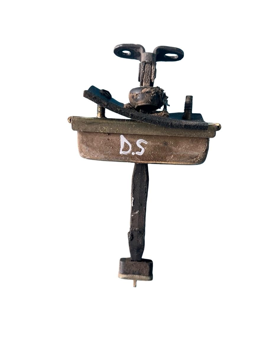 Limitator portiera spate dreapta JEEP CHEROKEE KJ 2001 - 2008