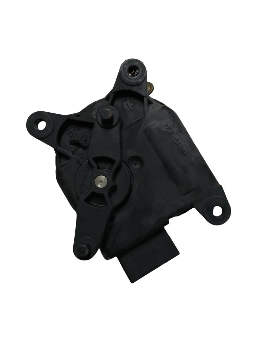 Actuator/motoras clapeta aer AC OPEL CORSA C F08, F68, X01 2000 - 2009 6nn00829802 – foto 2