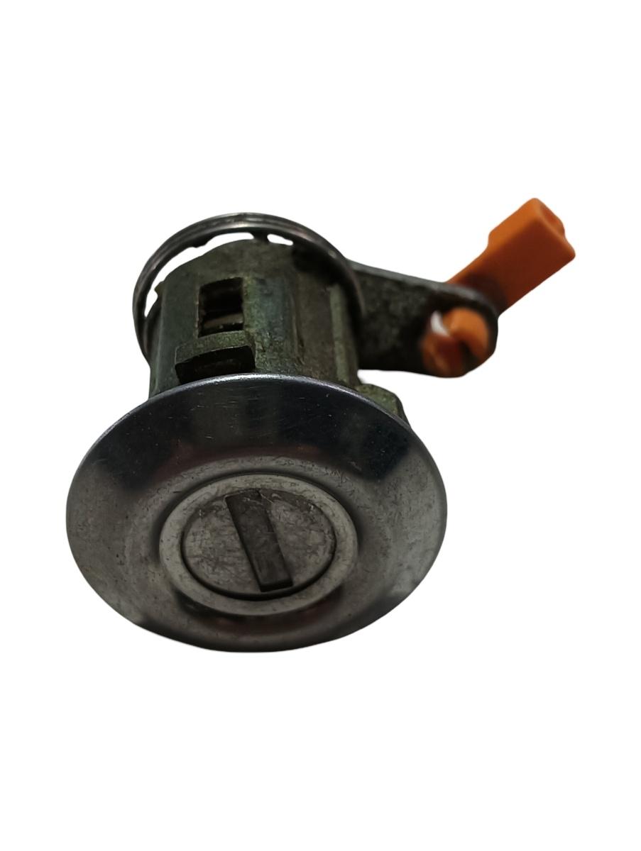 Butuc MITSUBISHI OUTLANDER I CU_W 2001 - 2008