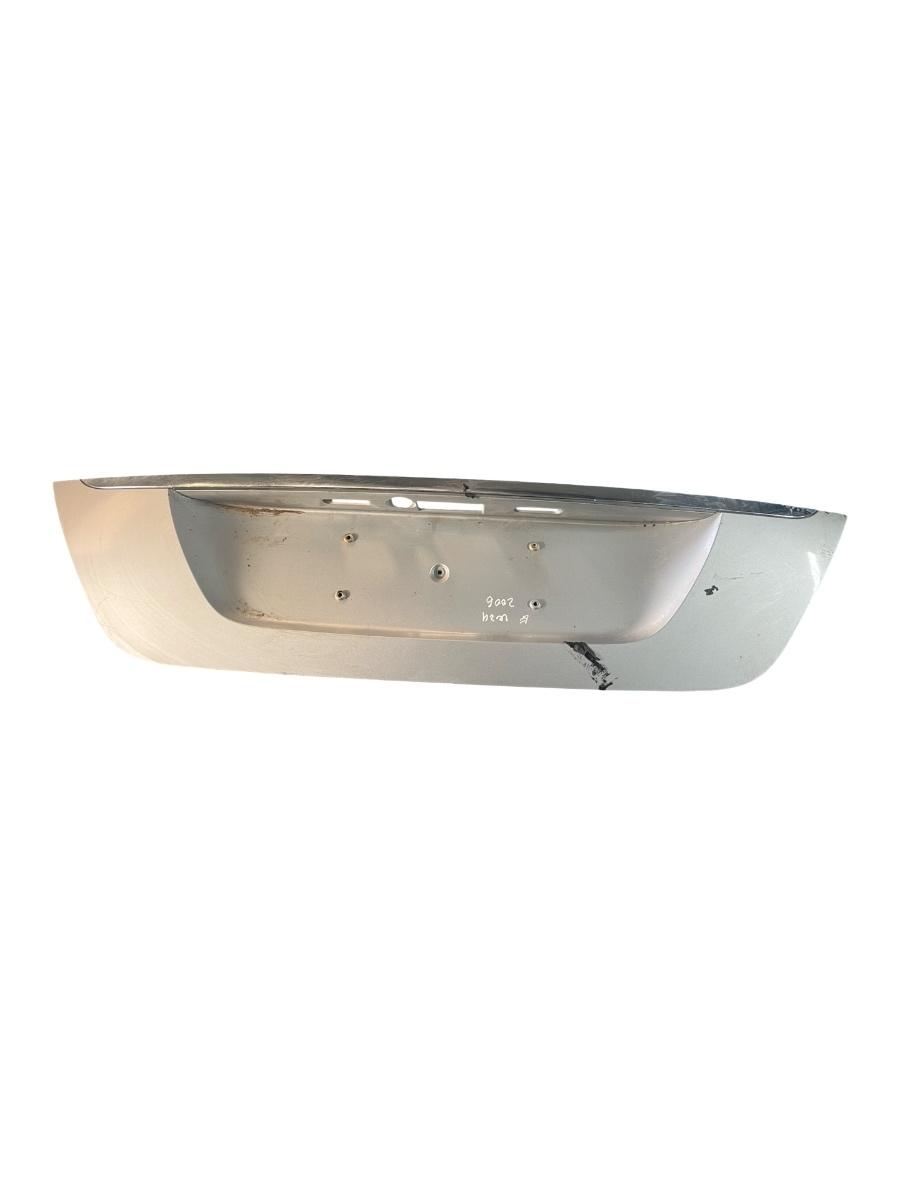 Ornamente hayon MERCEDES-BENZ BREAK E-CLASS W211 2002 - 2009 2118100173