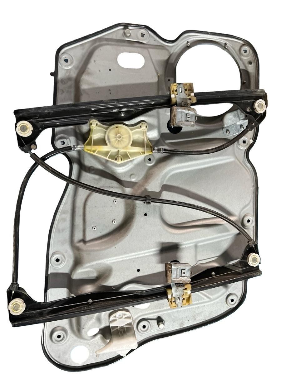 Macara Geam dreapta fata VOLKSWAGEN TOURAN 1T3 2010 - 2015