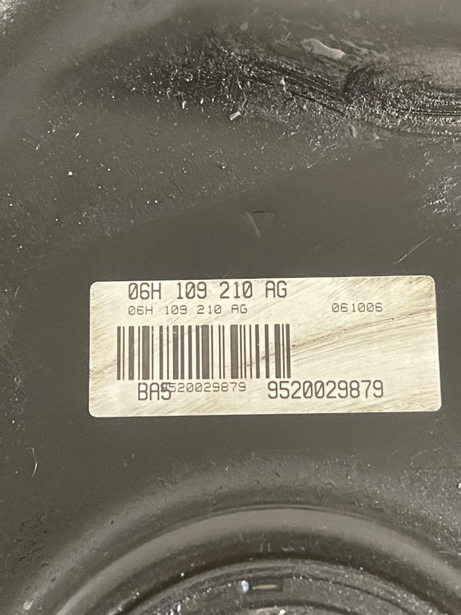 Capac vibrochen AUDI A4 IV 8K2, B8 2007 - 2015 1.8TFSI 06H109211Q – foto 3