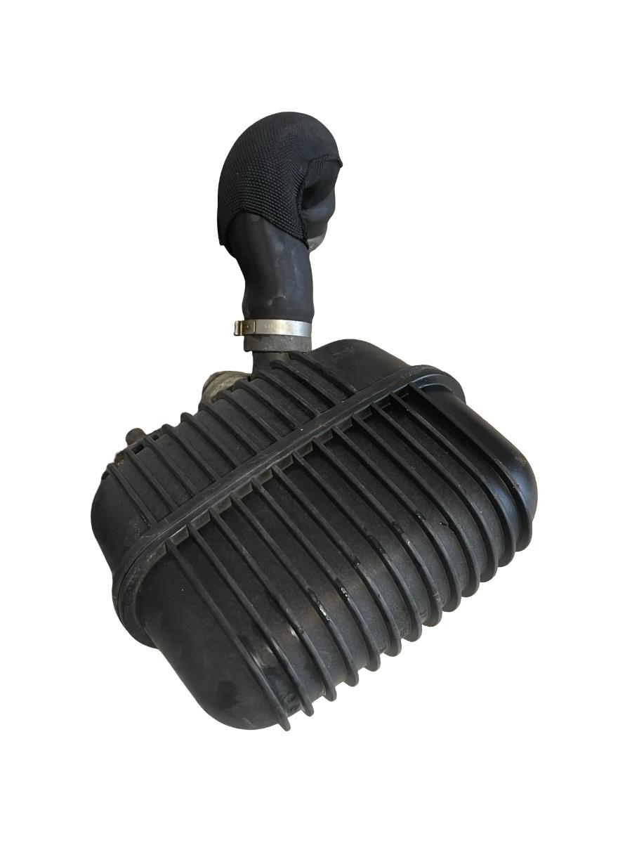 Rezervor de aer vacuum AUDI A6/S6 IV Saloon 4G2, C7, 4GC 2010 - 2018 2.0TDI CGL 8K0129955A