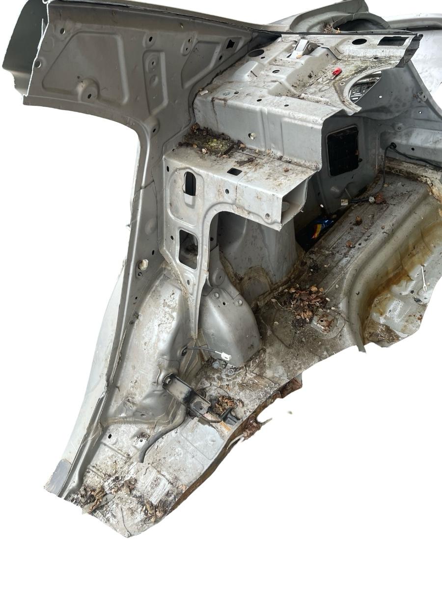 Aripa dreapta spate TOYOTA PRIUS Saloon _W1_ 2000 - 2004 – foto 4