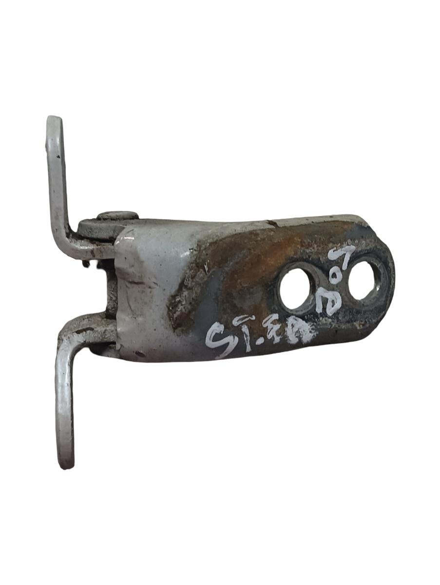 Balama portiera fata jos stanga fata TOYOTA LAND CRUISER 100 FZJ1_, UZJ1_ 1998 - 2008