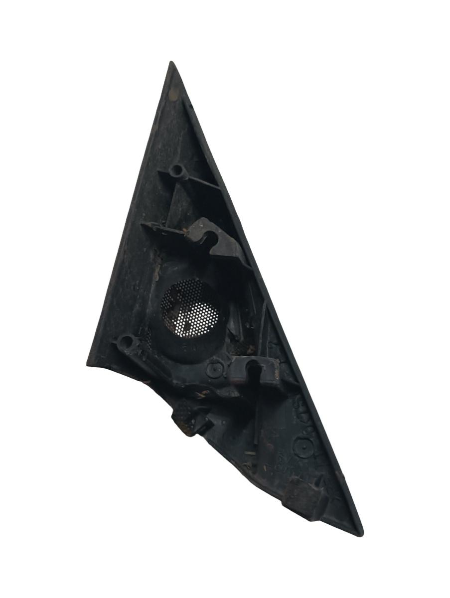 Alte ornamente portiera fata TOYOTA LAND CRUISER 100 FZJ1_, UZJ1_ 1998 - 2008 – foto 2