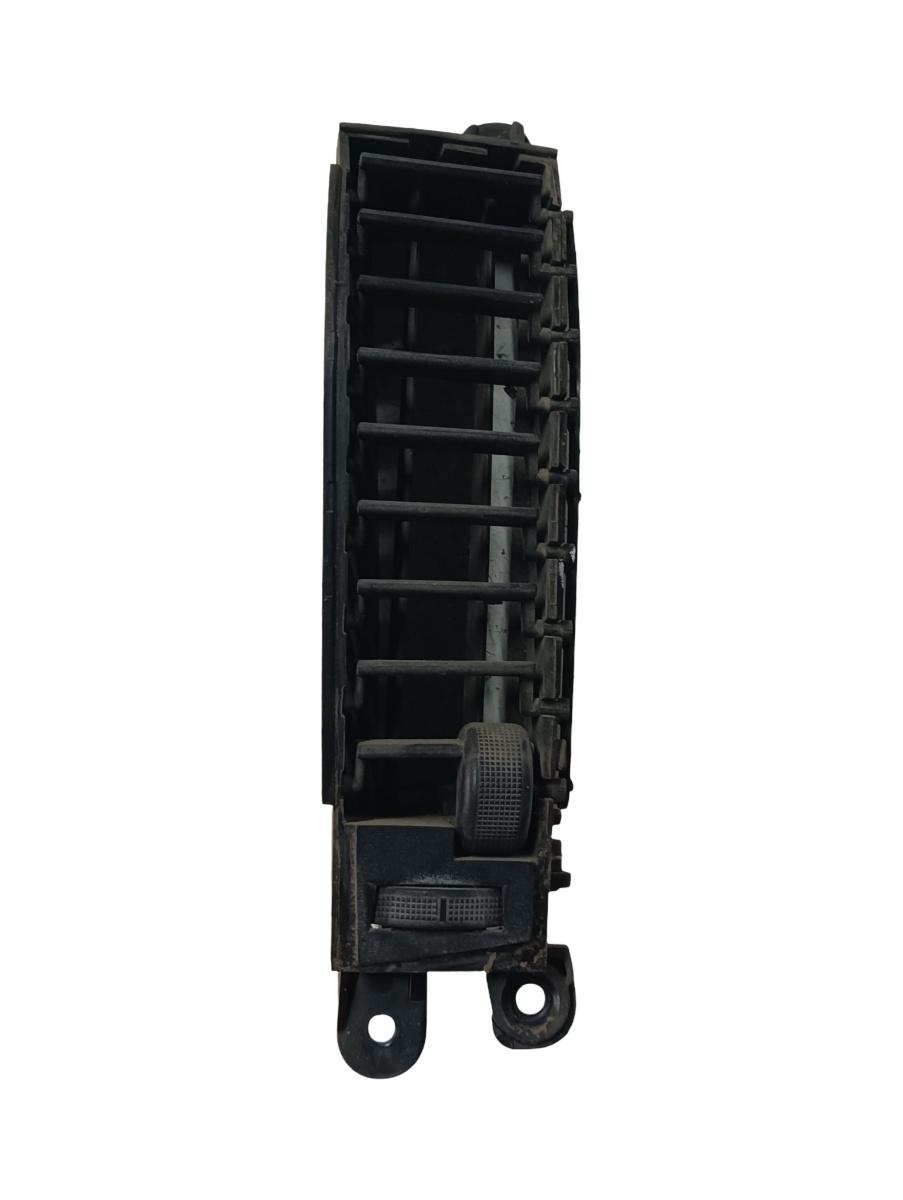 Grila de ventilatie laterala panou de bord dreapta fata MAZDA BT-50 Pickup CD, UN 2006 - 2015