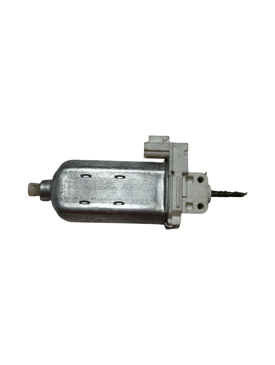 Motoras reglaj scaun stanga fata LEXUS RX II MHU3_, GSU3_, MCU3_ 2003 - 2008 – foto 2