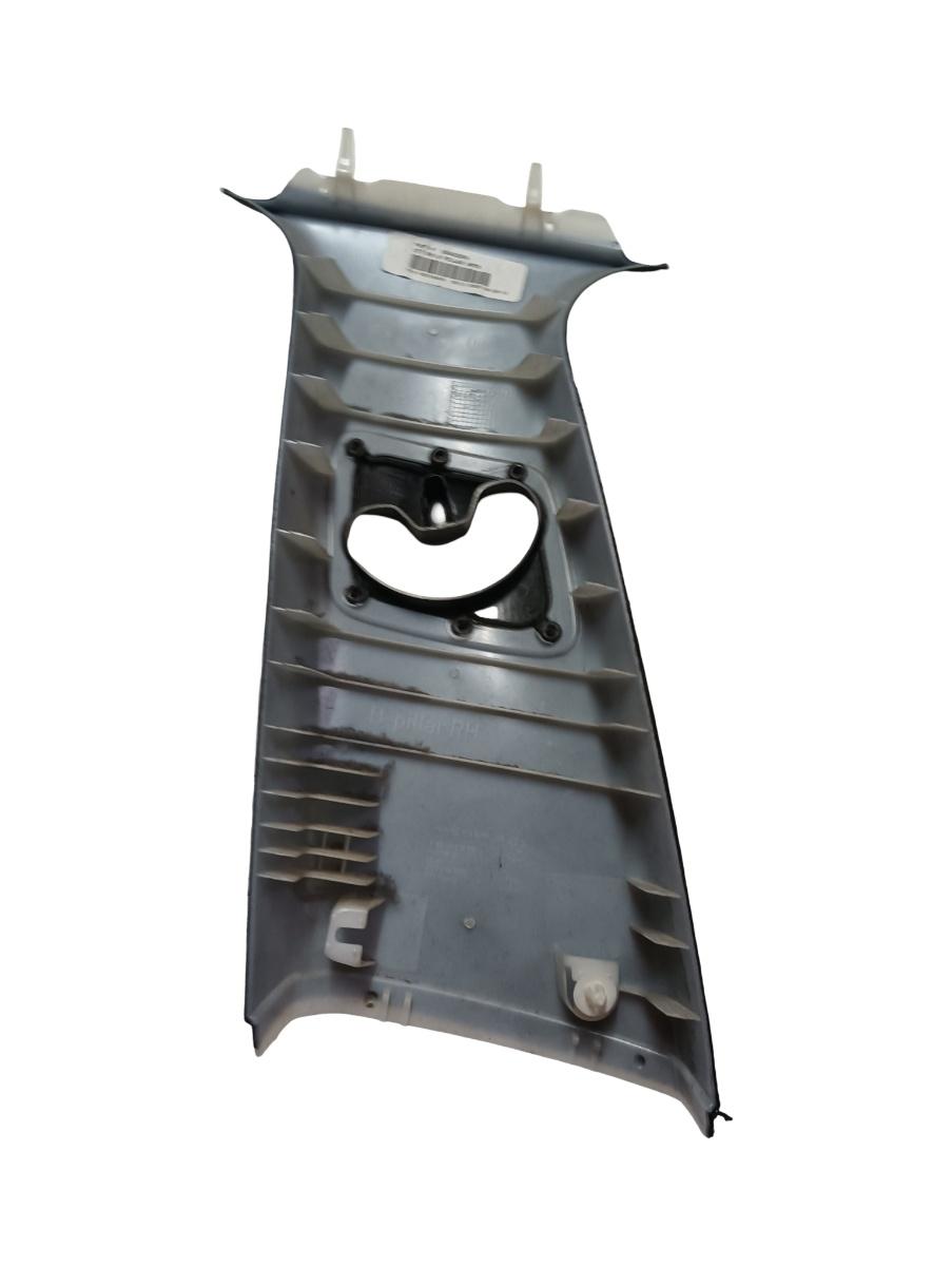 Alte elemente decorative praguri/stalpi dreapta fata BMW X6 E71, E72 2007 - 2014 – foto 2
