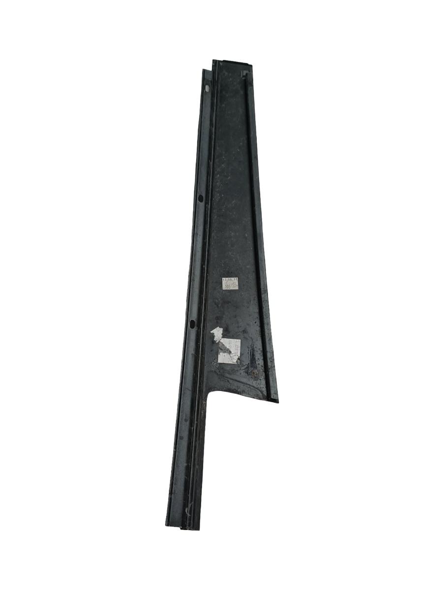 Alte ornamente portiera spate stanga spate BMW X3 II F25 2010 - 2017 – foto 2