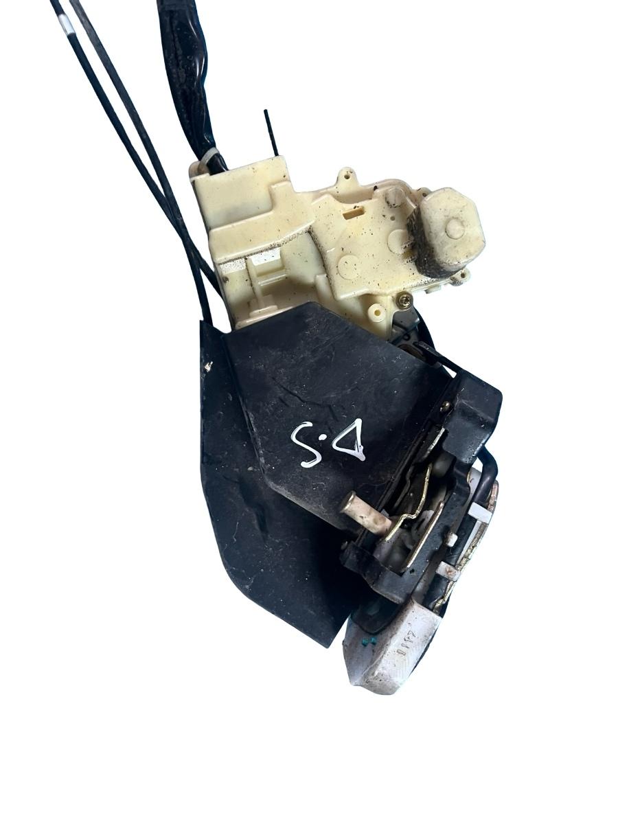 Broasca usa dreapta spate LEXUS RX MCU15 1998 - 2003