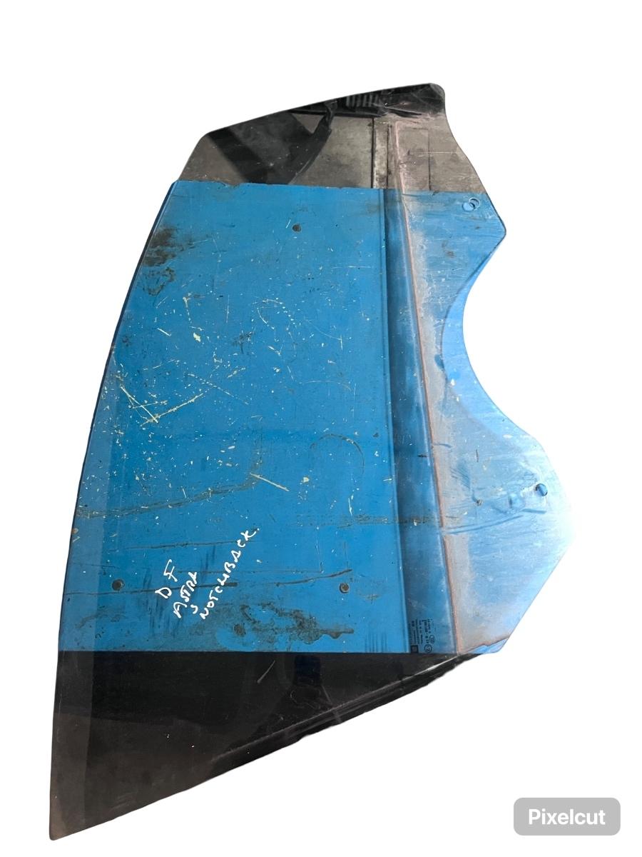 Geam portiera dreapta fata OPEL ASTRA J P10 2009 - 2015