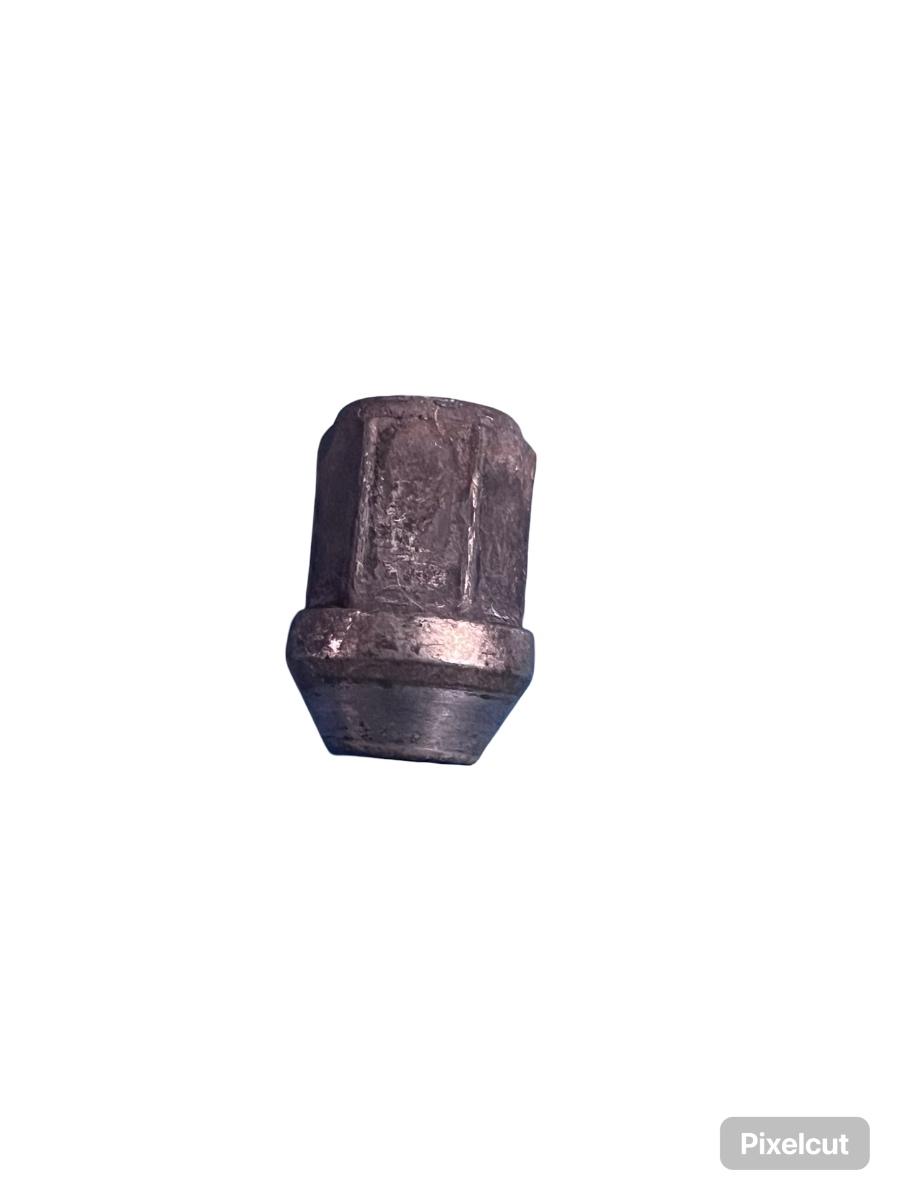 15 Piulite roata FORD FOCUS II 2006 - 2010 (SE VAND LA SET )