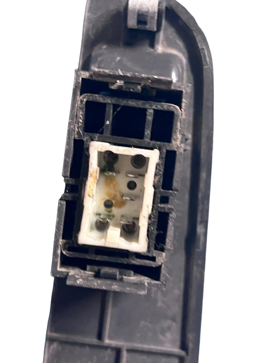 Buton deschidere geam dreapta spate TOYOTA 4 RUNNER _N1_ 1987 - 1996