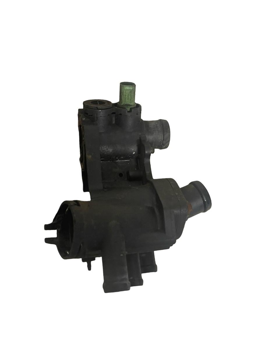 Carcasa termostat SEAT IBIZA II 6K1 1993 - 2002 1.4 i AUD