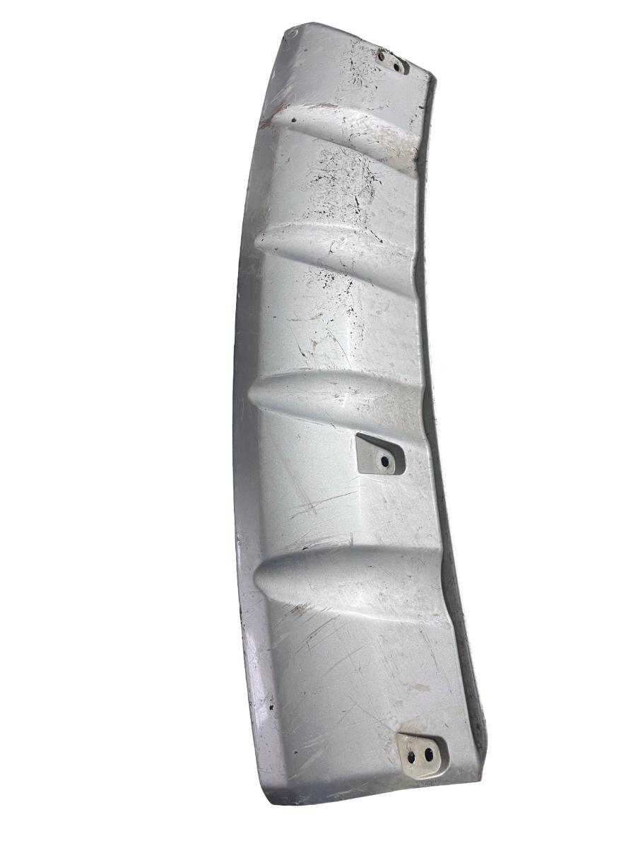 Ornament inferior bara spate MITSUBISHI OUTLANDER I CU_W 2001 - 2008  (COLT CRAPAT ) – foto 2