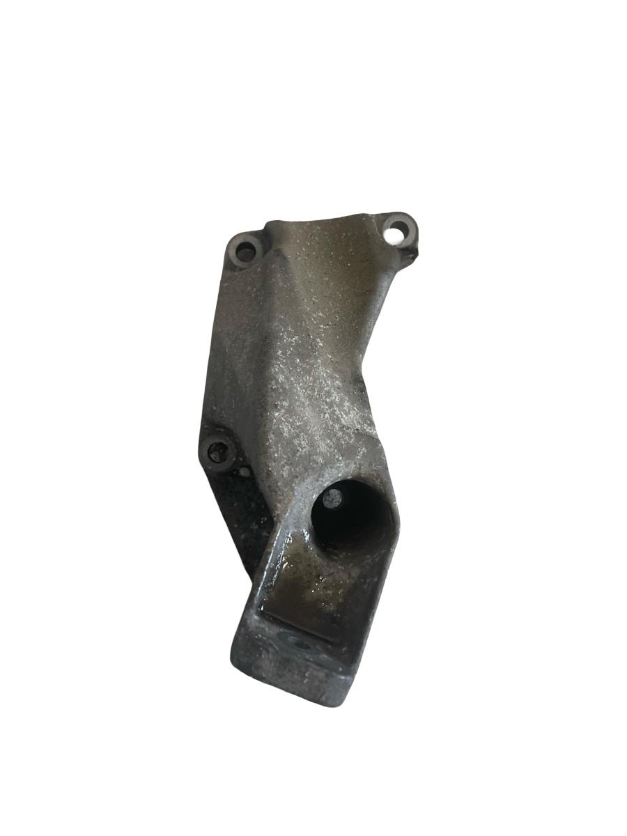 Suport tampon motor AUDI A4 Saloon 8D2, B5 1994 - 2001 1.6 AHL 8D0199307P