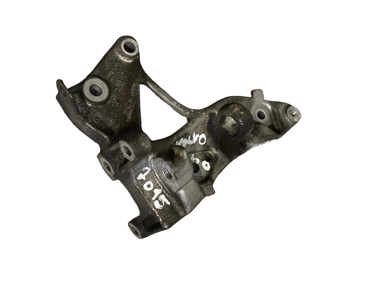 Suport generator/alternator VOLVO V40 Hatchback 525, 526 2012 - > 1.6 D2 D 4162 T 653249480
