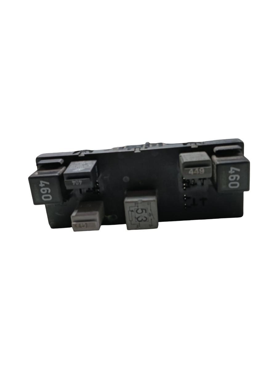 Modul de confort VOLKSWAGEN CADDY 6K9, 9E7, 9E9 2002 - 2009, VOLKSWAGEN PASSAT 3C2 2005 - 2010 3c0937049aj