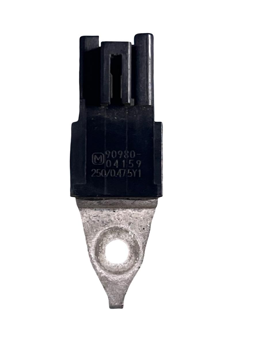 Receptor / condensator TOYOTA PRIUS Hatchback _W2_ 2003 - 2009 90980