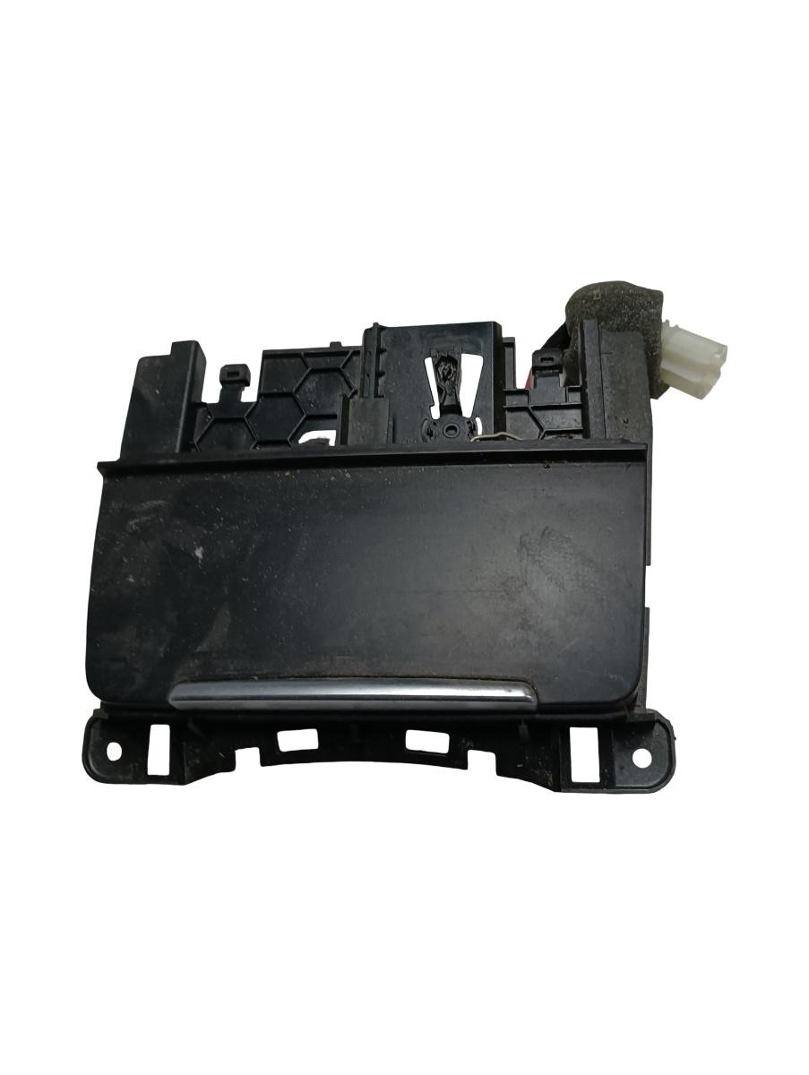 Scrumiera auto AUDI A4 IV 8K2, B8 2007 - 2015 8k0857951
