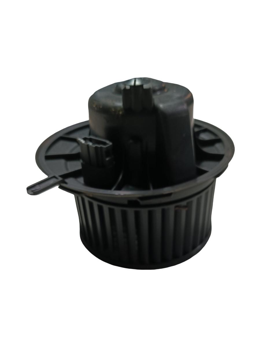 Ventilator aeroterma VOLKSWAGEN GOLF V Variant 1K5 2007 - 2009, VOLKSWAGEN GOLF V 1K1 2003 - 2009 VALEO 1k1819015