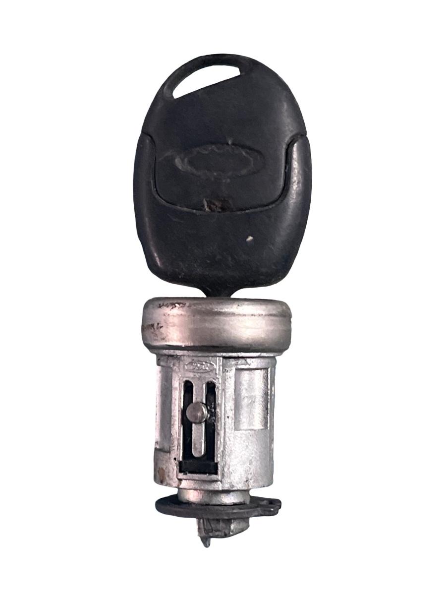 Butuc usa cu cheie DACIA DUSTER 2010 - >