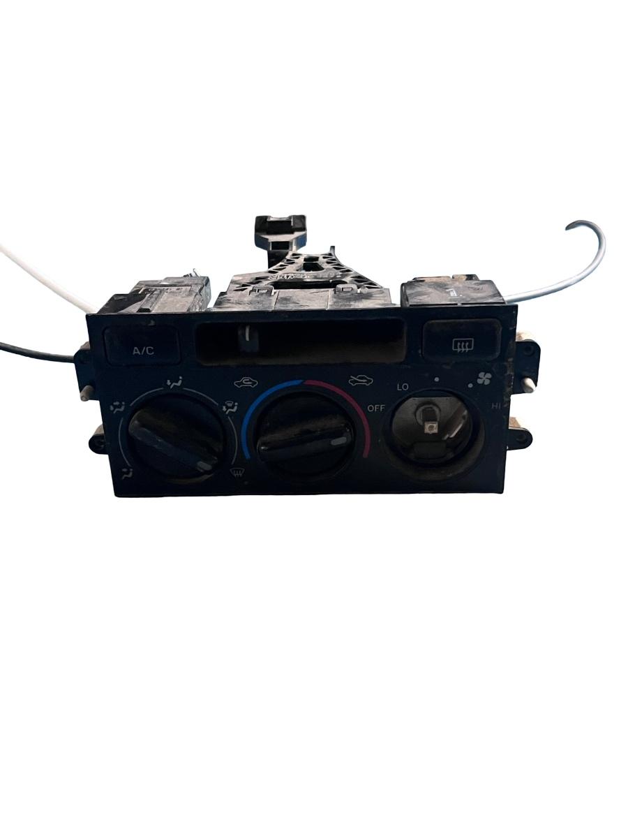 Panou Climtronic  TOYOTA LAND CRUISER J90 _J9_ 1995 - > 5591160030